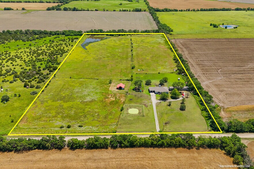 3406 21st Rd, Udall, KS 67146 (Udall) Home on 19 +/ Acres w/ Barn
