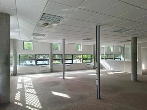 Office in Mérignac for lease Interior Photo- Image 1 of 4