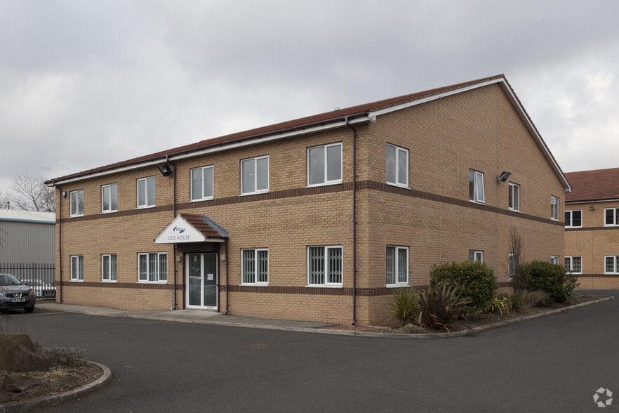 Mylord Cres, Newcastle Upon Tyne for lease - Primary Photo - Image 1 of 2