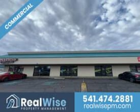 2390 W Main St, Medford, OR for lease Building Photo- Image 1 of 22