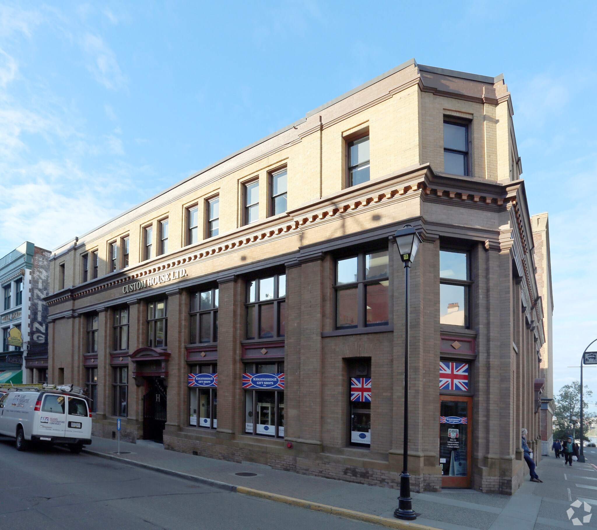 517 Fort St, Victoria, BC for lease Building Photo- Image 1 of 5