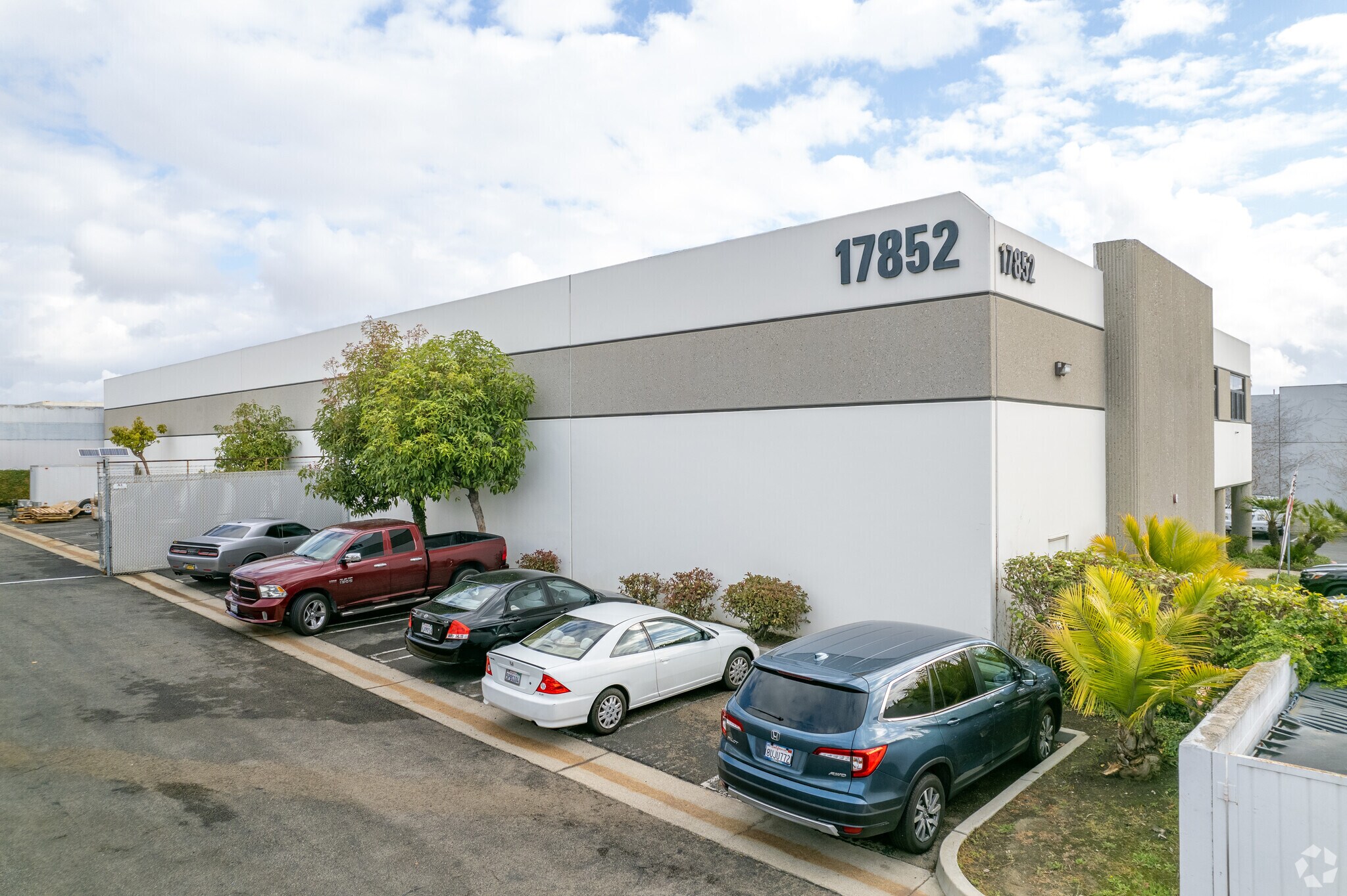 17852 Gothard St, Huntington Beach, CA for sale Primary Photo- Image 1 of 1