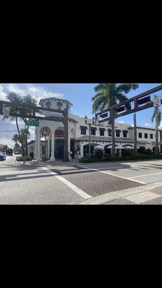 502-506 E Atlantic Ave, Delray Beach, FL for lease - Building Photo - Image 3 of 20