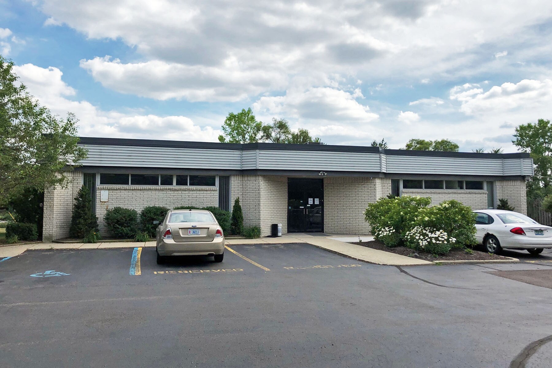 1155 Welch Rd, Commerce Township, MI for sale Building Photo- Image 1 of 1