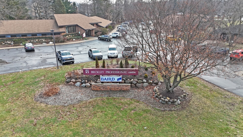 4625 Beckley Rd, Battle Creek, MI for sale - Building Photo - Image 2 of 22