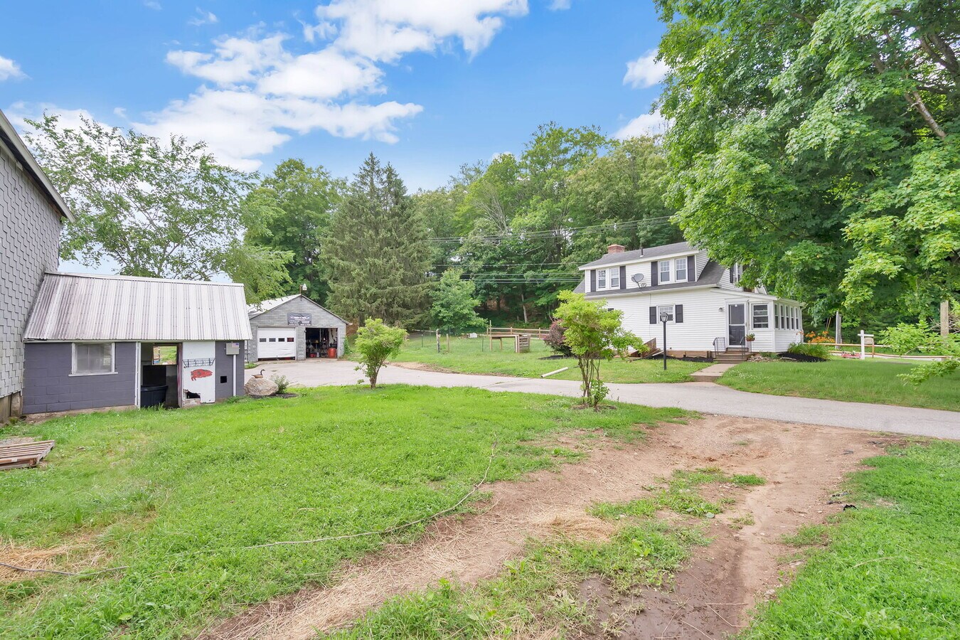 589 Old Hartford Rd, Colchester, CT 06415 589 Old Hartford Rd