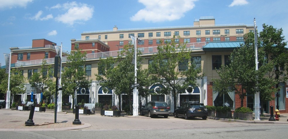 1 Van Der Donck St, Yonkers NY - Bar