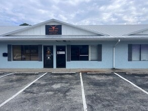 280-294 Clearlake Rd, Cocoa, FL for lease Building Photo- Image 2 of 8