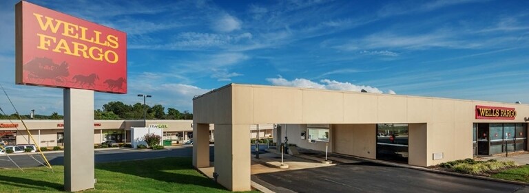 701 S Main St, King, NC for sale - Primary Photo - Image 1 of 1