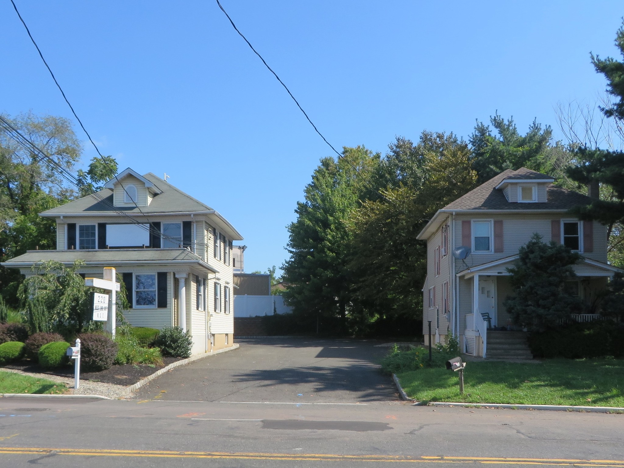 220 W End Ave, Bridgewater, NJ for sale Primary Photo- Image 1 of 1