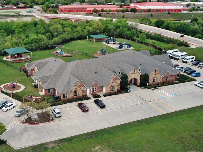 2525 E Trinity Mills Rd, Carrollton, TX for sale Primary Photo- Image 1 of 1