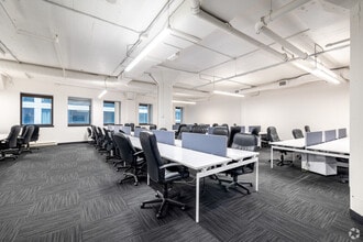 2050 Rue de Bleury, Montréal, QC for lease Building Photo- Image 2 of 3