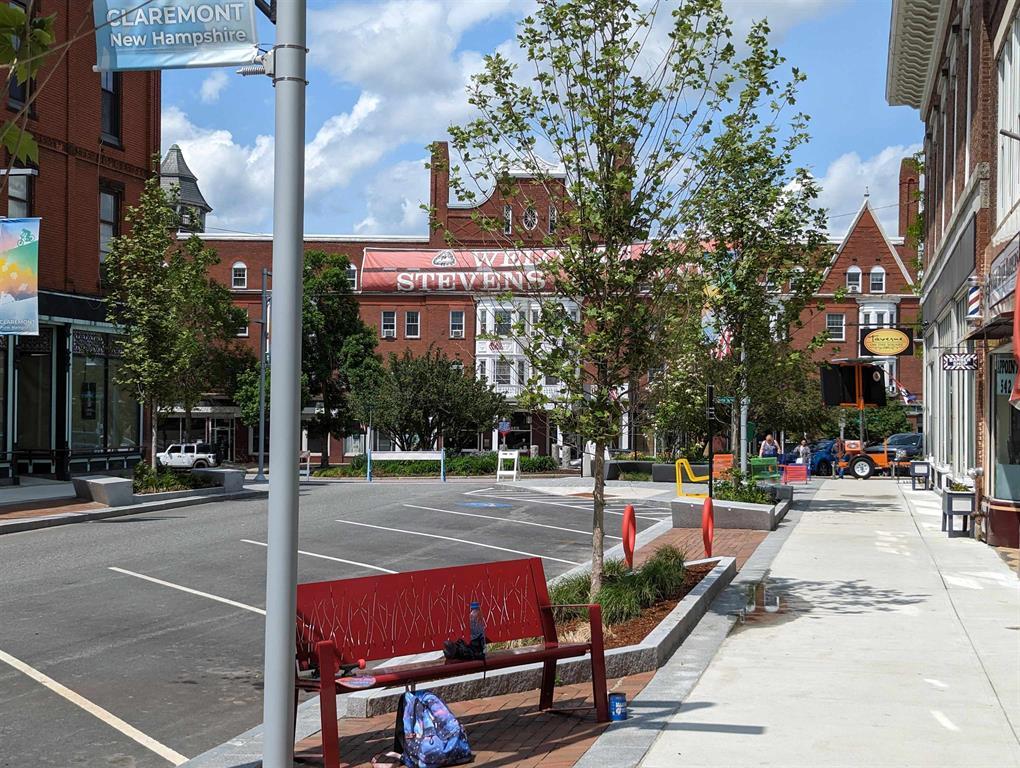 18 Pleasant St, Claremont, NH 03743 Stowell Block