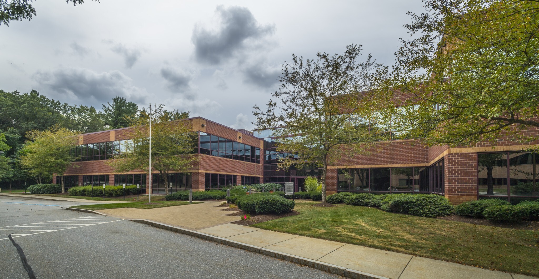 201 Riverneck Rd, Chelmsford, MA 01824 201 Riverneck Road