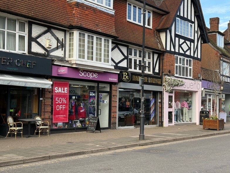 17 Sycamore Rd, Amersham for lease - Building Photo - Image 2 of 5