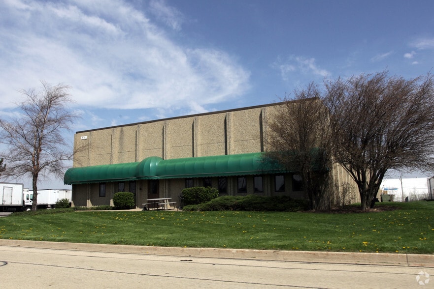 1318 Marquette Dr, Romeoville, IL for lease - Building Photo - Image 2 of 2