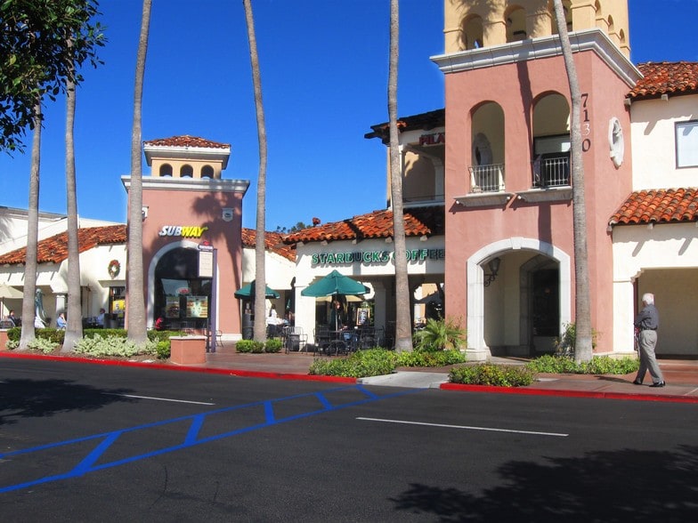 7030-7160 Avenida Encinas, Carlsbad, CA for lease - Building Photo - Image 3 of 14