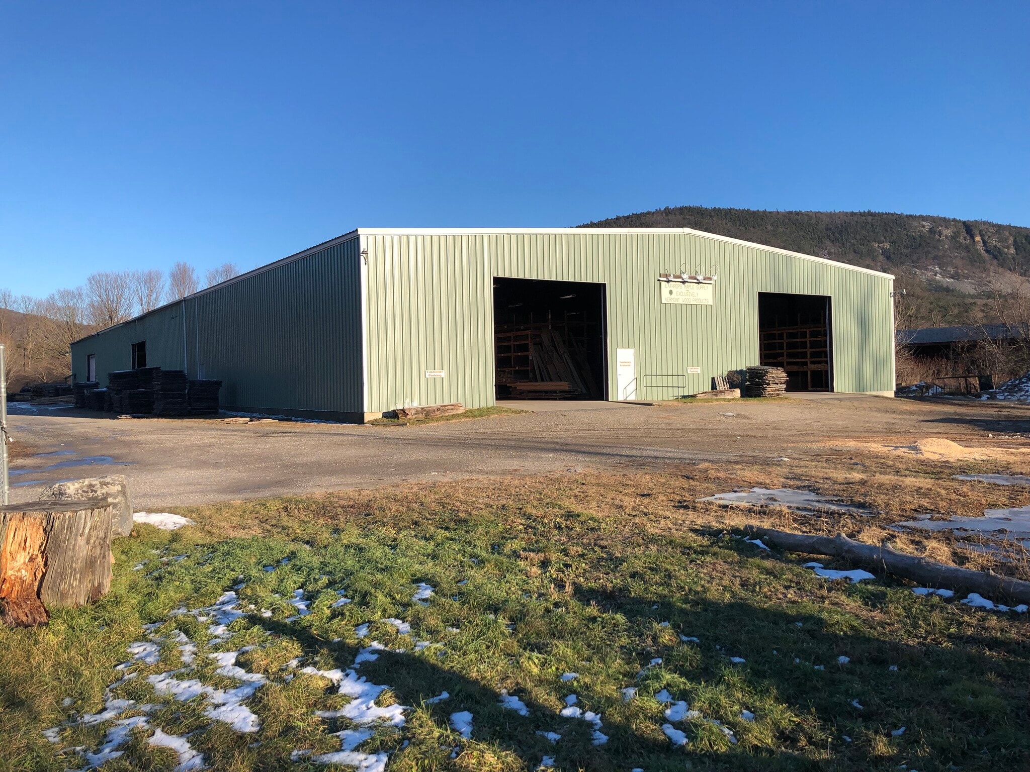 721 Hewitt Rd, Bristol, VT for sale Primary Photo- Image 1 of 1