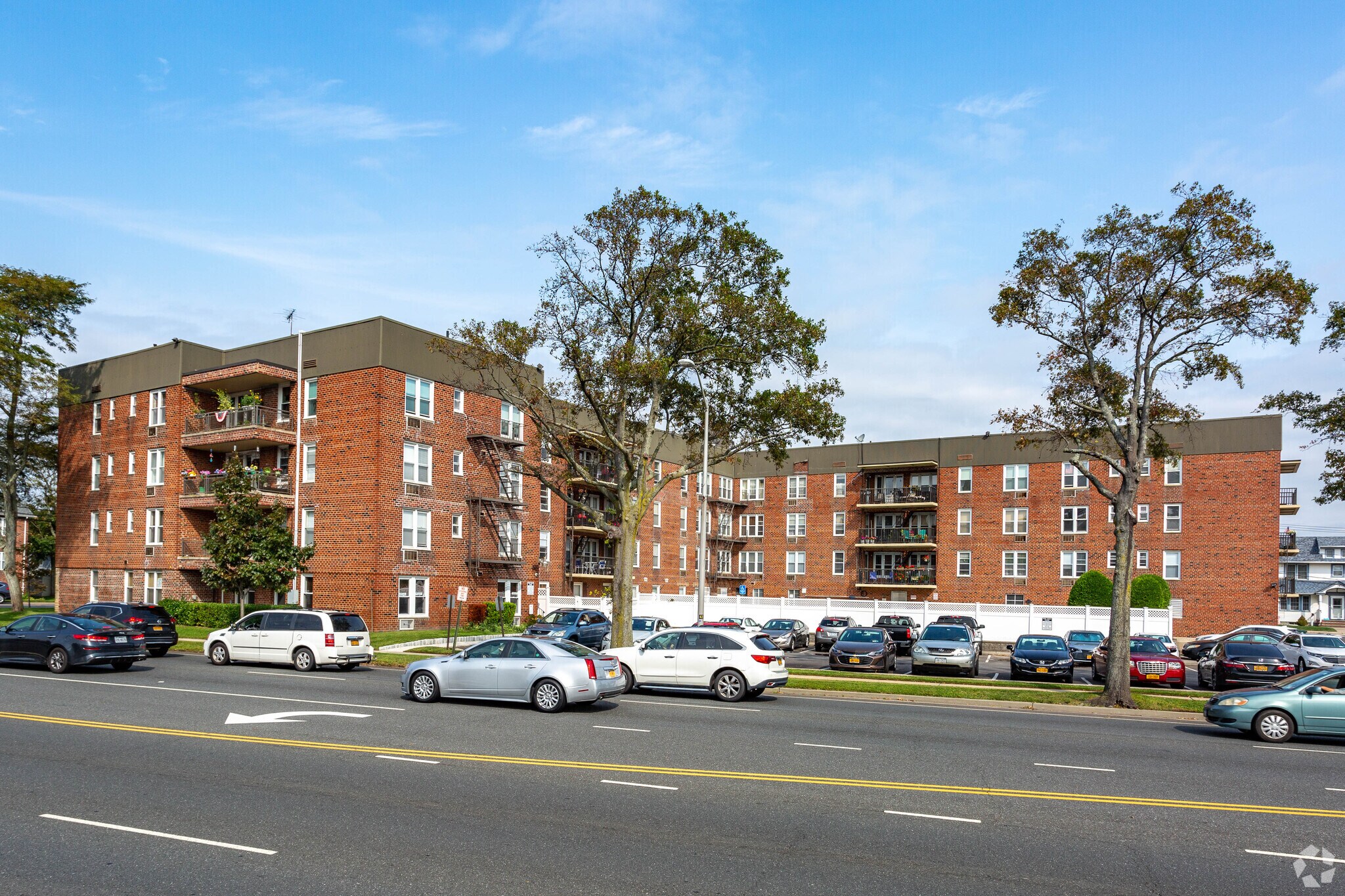 50 Hempstead Ave, Lynbrook, NY 11563 Unit J Commercial Coop