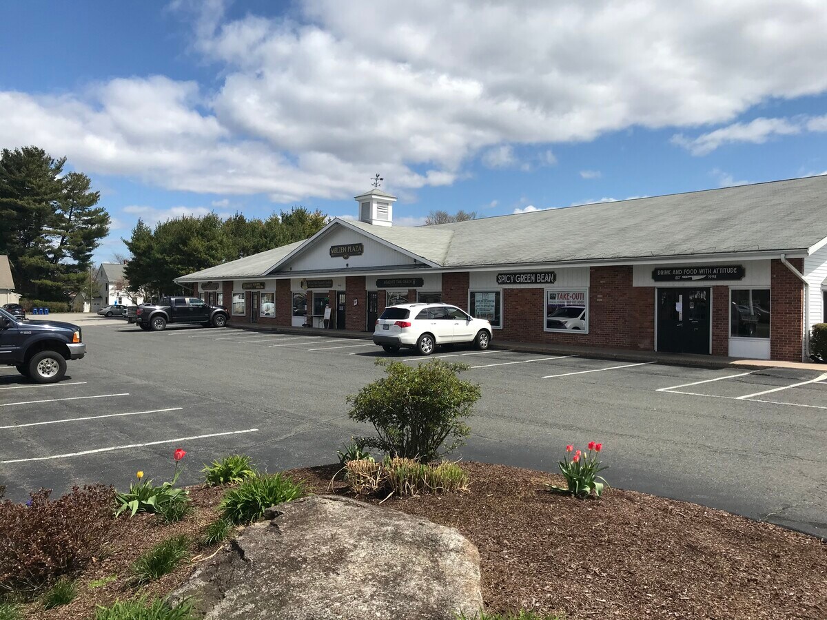 103 New London Tpke, Glastonbury, CT 06033