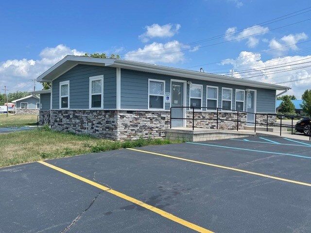 1465 S Main St, Eaton Rapids, MI for sale Building Photo- Image 1 of 1
