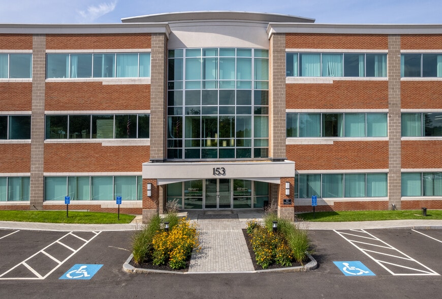 153 Cordaville Rd, Southborough, MA for lease - Building Photo - Image 3 of 7