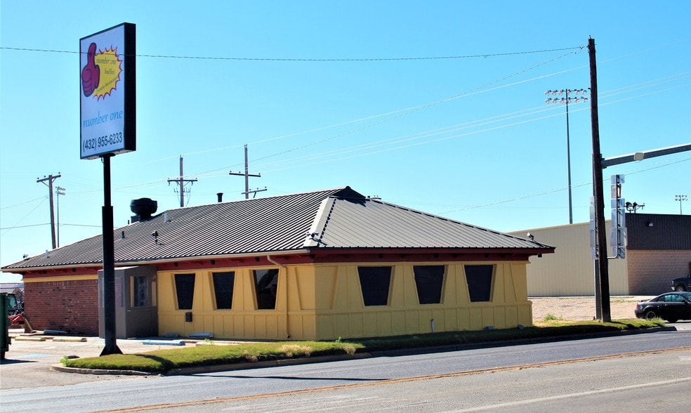 617 S Main St, Seminole, TX for sale - Building Photo - Image 2 of 9