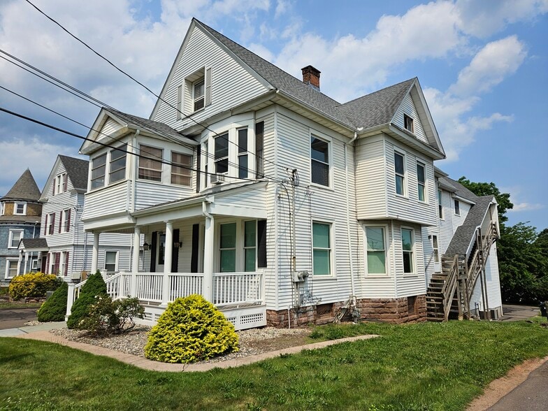 198 S Main St, Middletown, CT for sale - Building Photo - Image 1 of 1