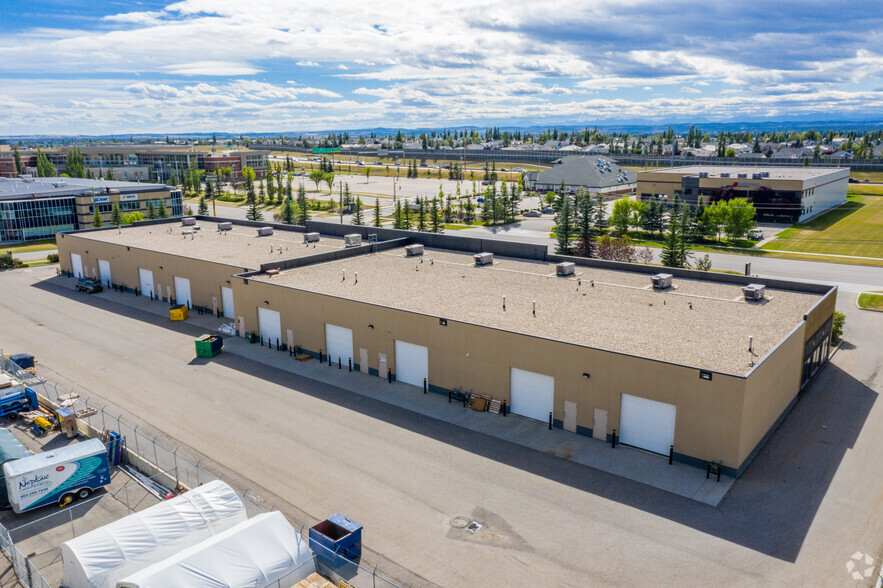 12204 40th St SE, Calgary, AB for lease - Building Photo - Image 3 of 4