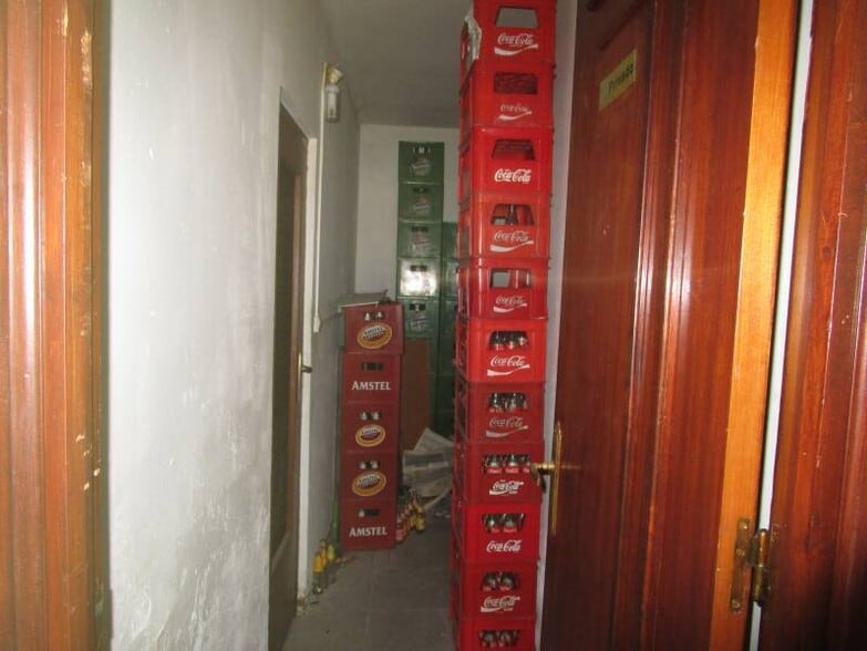 Retail in Salamanca for lease - Building Photo - Image 2 of 4