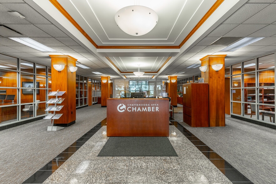 811 Broad St, Chattanooga, TN for lease - Interior Photo - Image 1 of 19