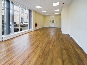 17A Newton Dr, Blackpool for lease Interior Photo- Image 2 of 5