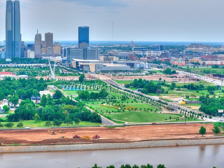 506 SW 24th St, Oklahoma City, OK for sale - Building Photo - Image 1 of 35