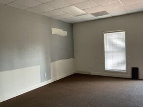 630 Meriwether Rd NW, Milledgeville, GA for lease Interior Photo- Image 1 of 7
