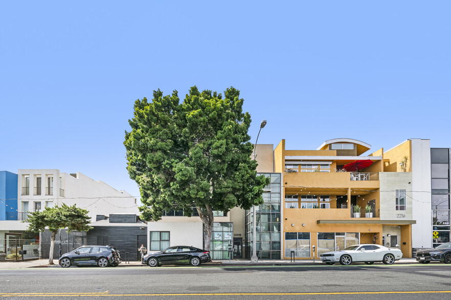 2218 Main St, Santa Monica, CA for lease - Building Photo - Image 1 of 14