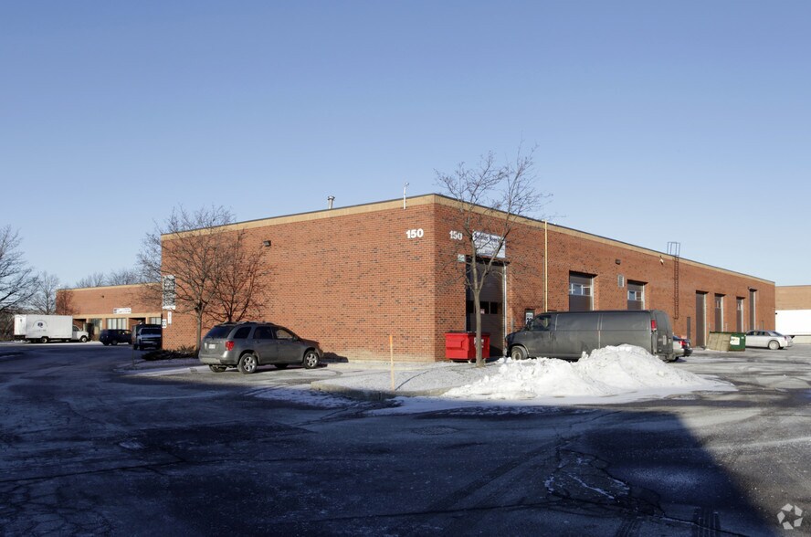 150 Bradwick Dr, Concord, ON for lease - Building Photo - Image 3 of 4