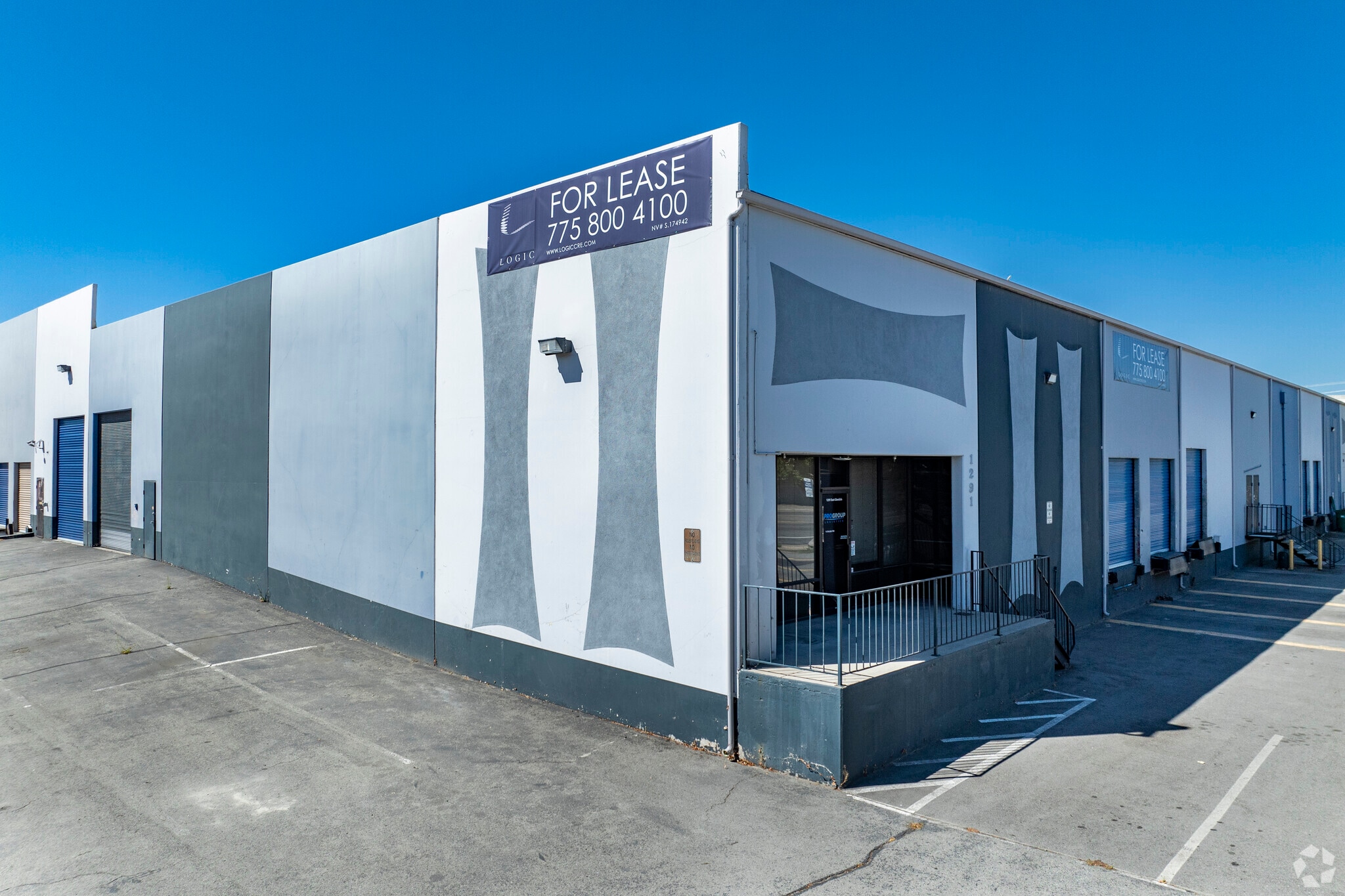 Deming Way and E Glendale Avenue, Sparks, NV for lease Building Photo- Image 1 of 15