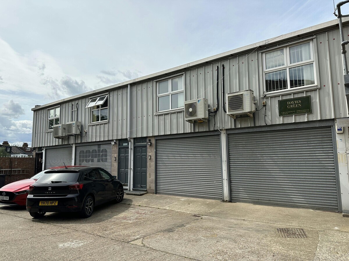 8 Greenock Rd, London, W3 8DU - Industrial for Lease | LoopNet