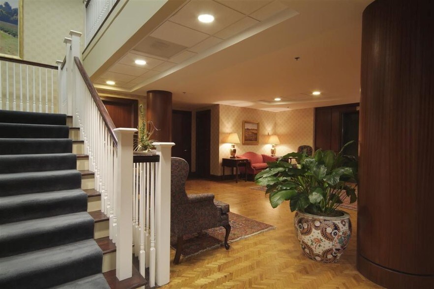 200 S Lamar St, Jackson, MS for sale - Interior Photo - Image 3 of 6