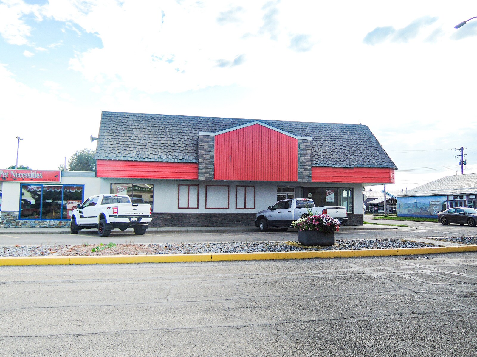 4901 Hankin St, Thorsby, AB for sale Building Photo- Image 1 of 1