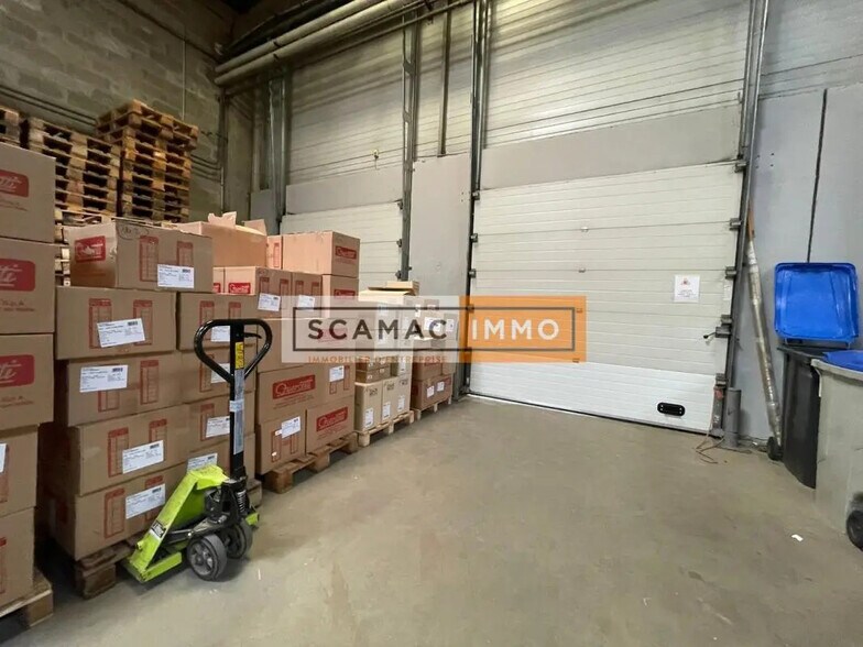 Industrial in for lease - Interior Photo - Image 1 of 4