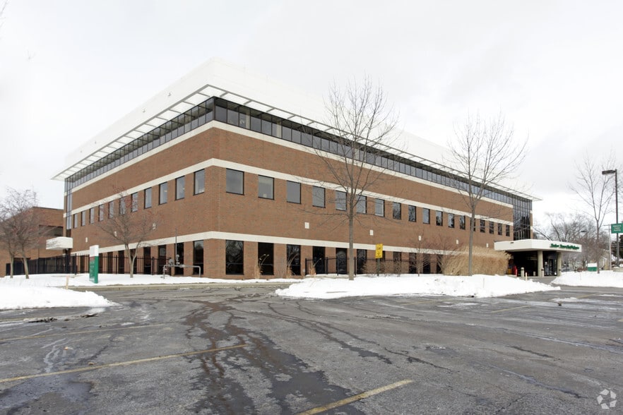 1445 Sheldon Rd, Grand Haven, MI for sale - Primary Photo - Image 1 of 1