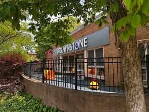 18225 Sloane Ave, Lakewood, OH for lease Building Photo- Image 1 of 6