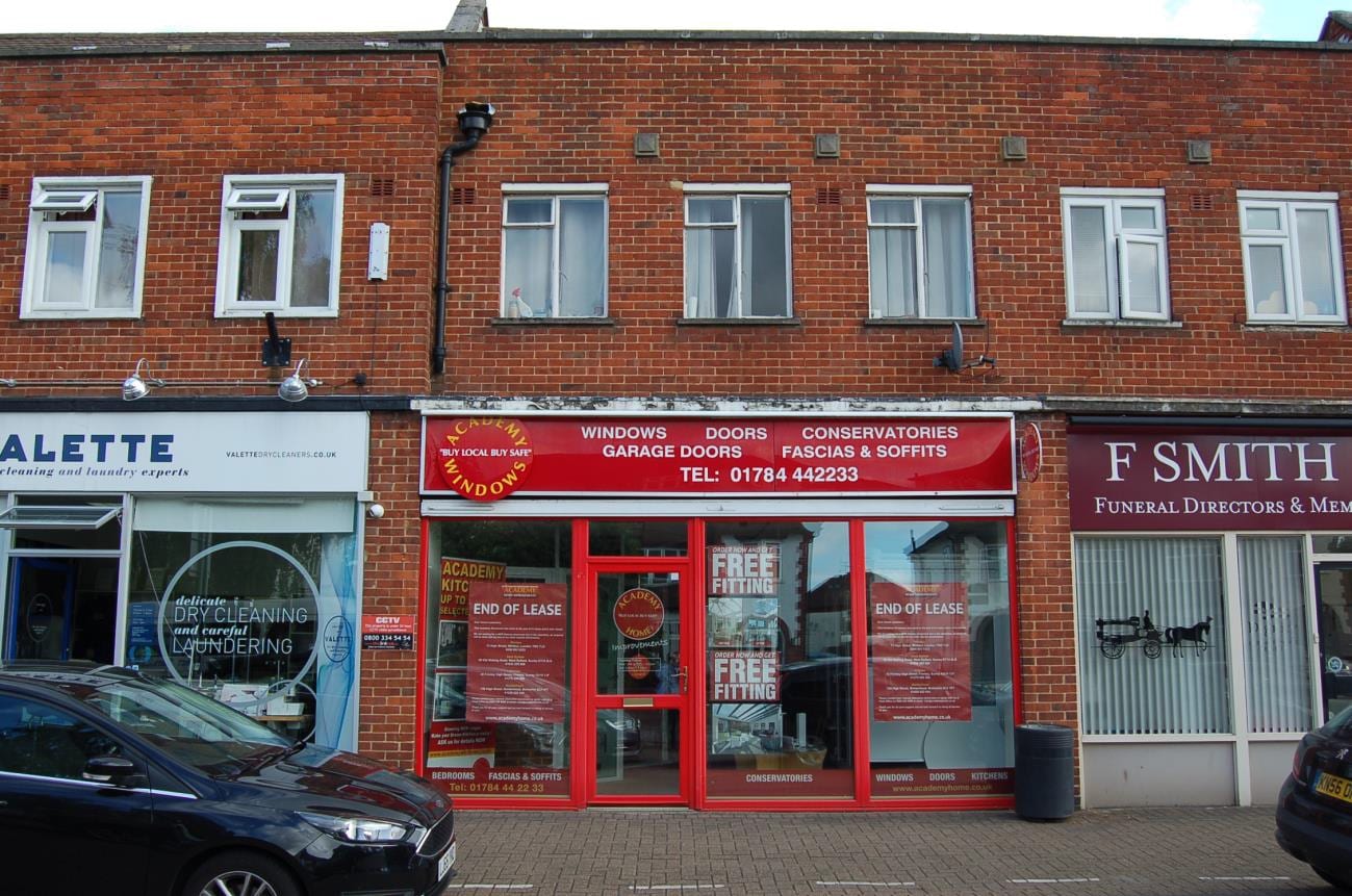 10 Stainash Para, Staines for sale Primary Photo- Image 1 of 1