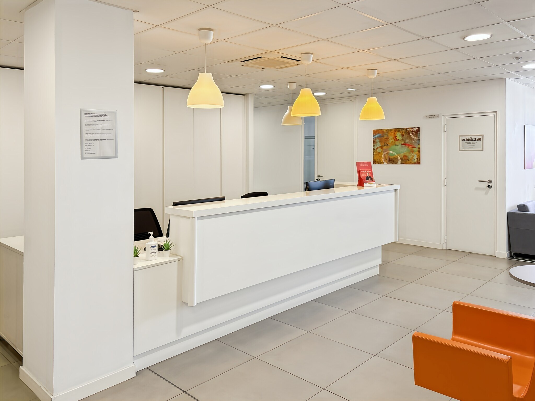 Plaça Espanya, 1, Palma, Islas Baleares for lease Interior Photo- Image 1 of 9