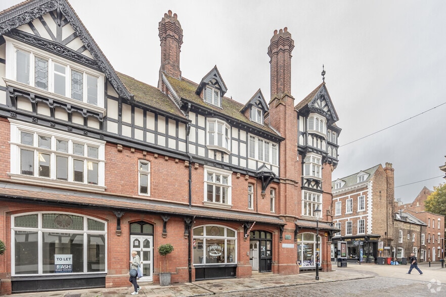 2 College St, Gloucester for lease - Building Photo - Image 2 of 3