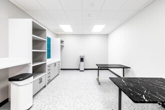 250 Magnolia Ave SW, Winter Haven, FL for lease Interior Photo- Image 1 of 1