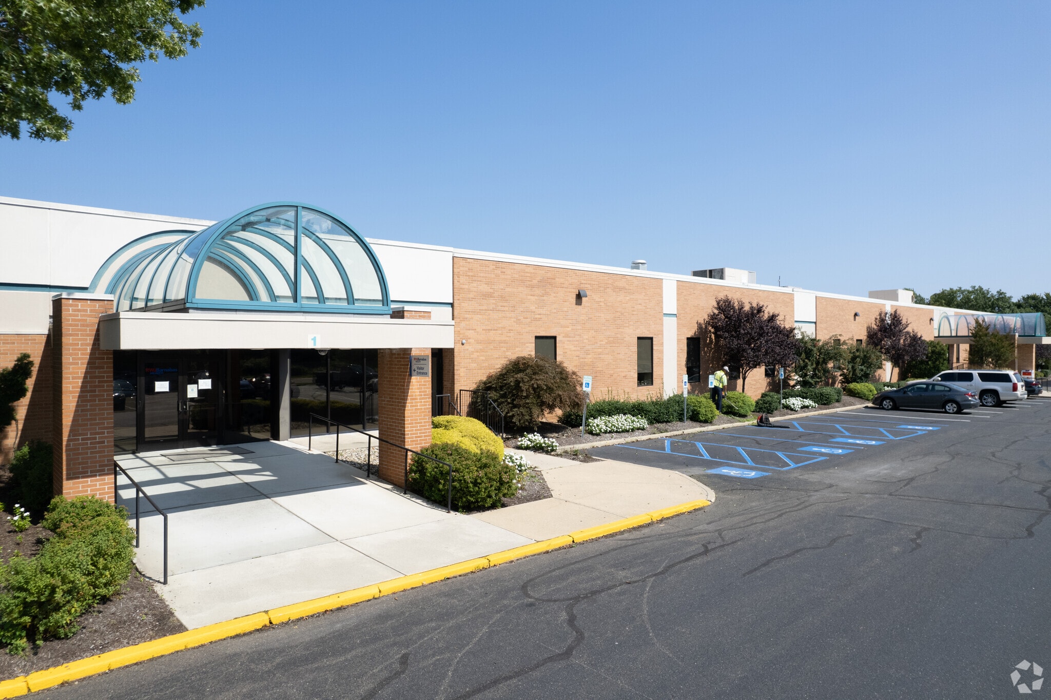 2 Crescent Pl, Oceanport, NJ 07757 Monmouth Park Corporate Center II