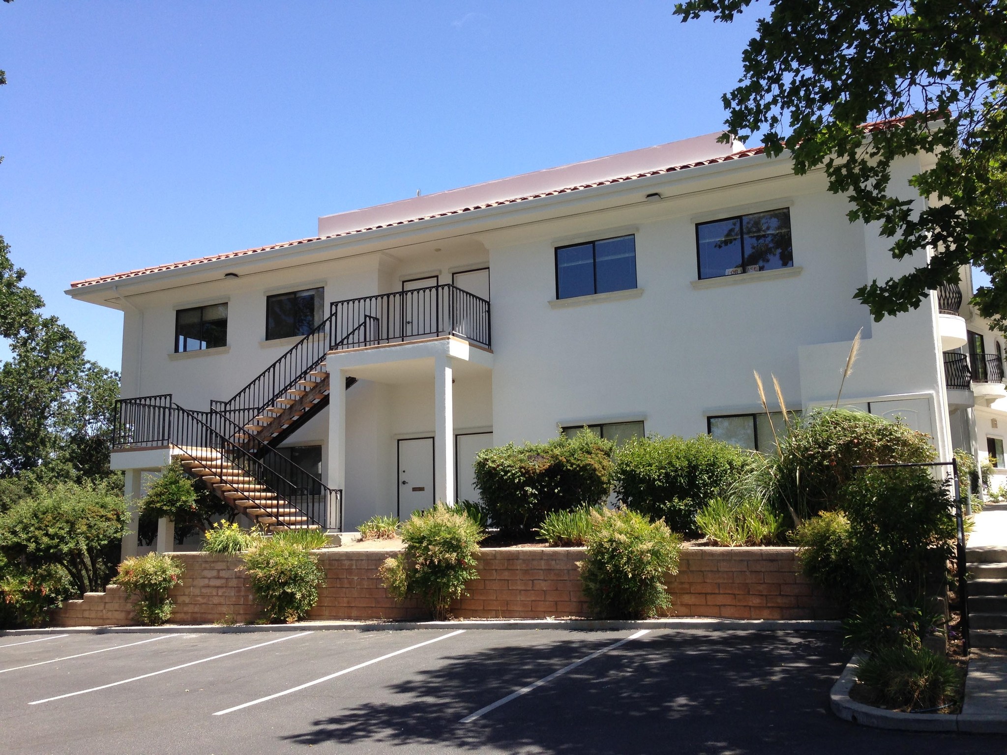 5805 Capistrano Ave, Atascadero, CA for lease Building Photo- Image 1 of 16