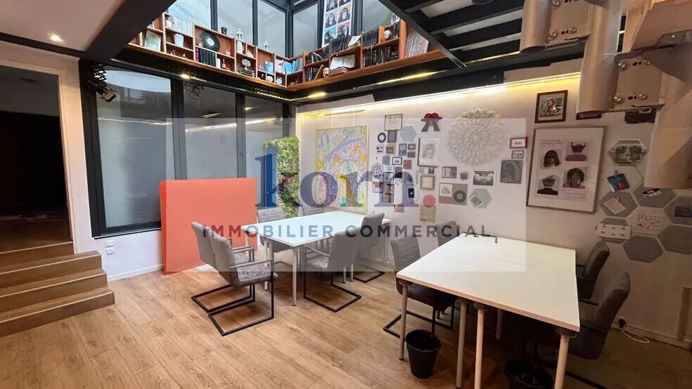 Retail in Paris for lease - Building Photo - Image 2 of 9